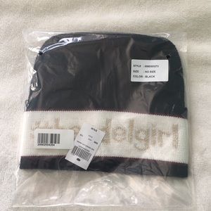 Henri Bendel Bendelgirl hat beanie NWT